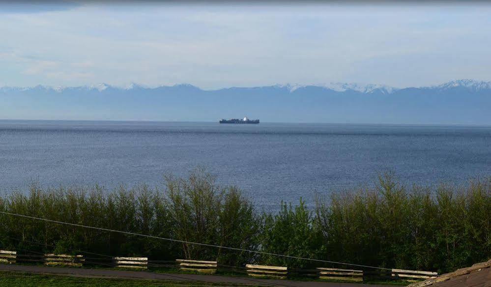 Dashwood Manor Seaside Bed & Breakfast Victoria Exterior foto